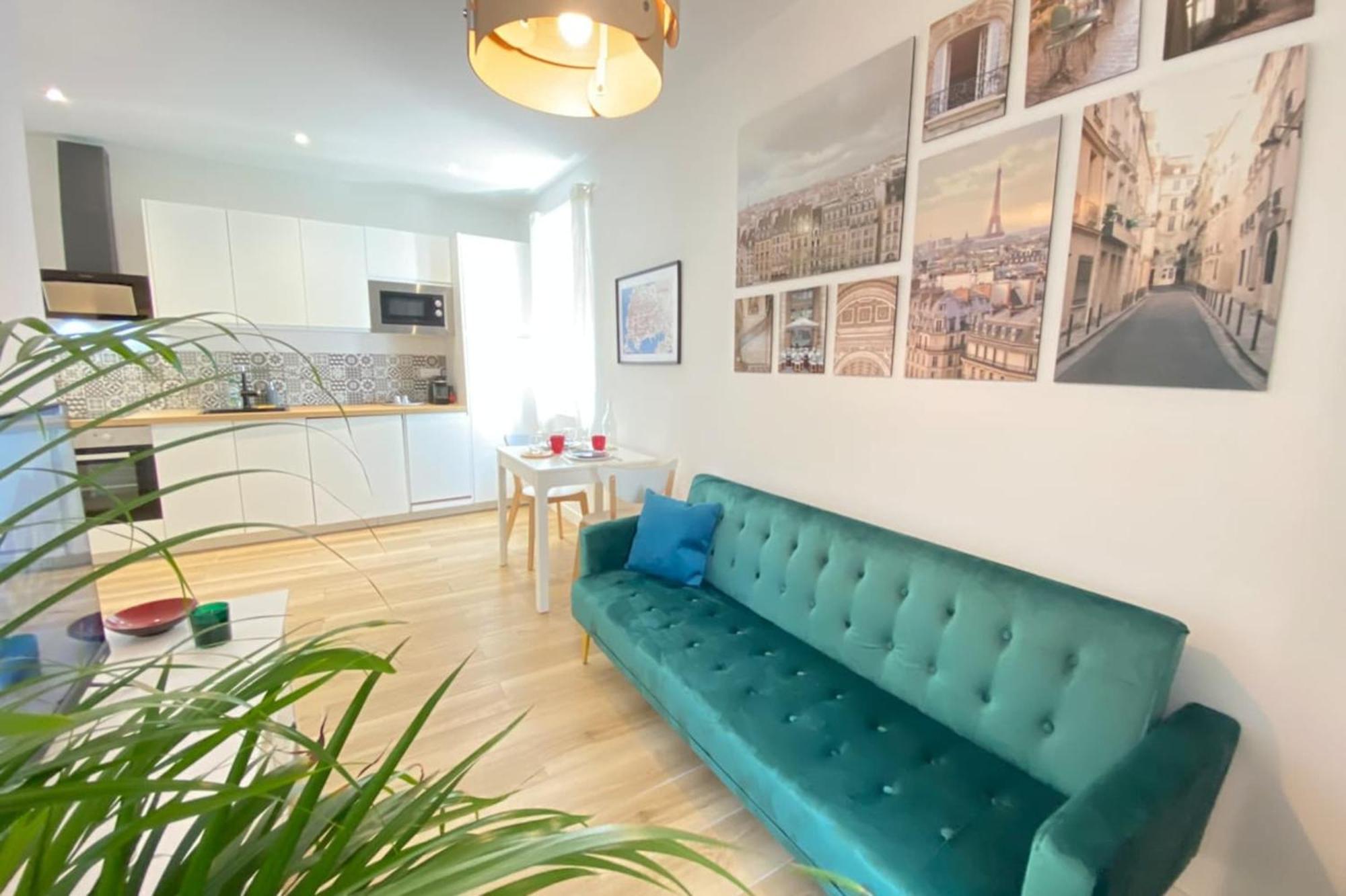 06An - Beautiful Apartment In The Heart Of Old Antibes Buitenkant foto